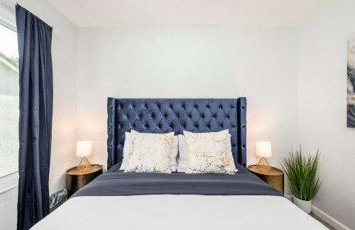 Mins to Disney Chic 3BR with Arcade - Foto 8