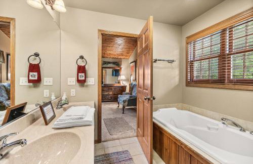 Family-Friendly 5BR House by the Lake - Foto 19