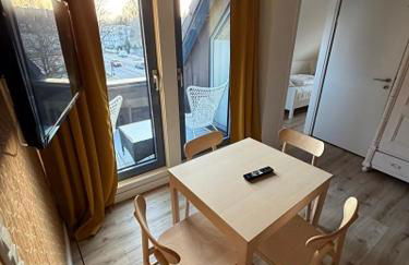 BoLA Ferienwohnung Hamburg 50a mit Balkon Familienfreundlich für 4 Personen, Parkplatz - Foto 5