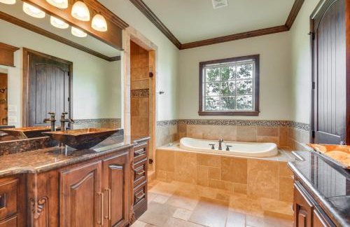 Spacious Edmond Vacation Rental with Hot Tub! - Foto 22