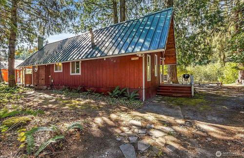 NEW: Steps from White River near Mount Rainier National Park - Foto 19