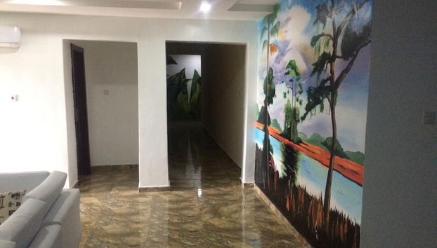 Coin salon dans le hall