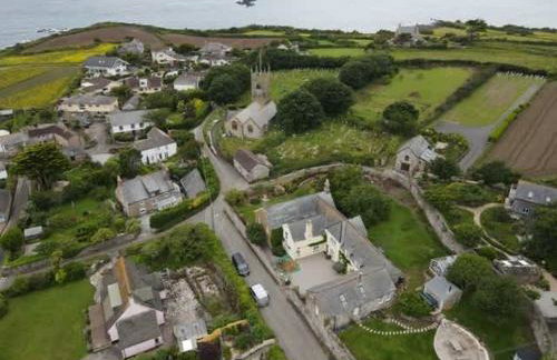 Historical Churchtown House Cornwall - Photo 5