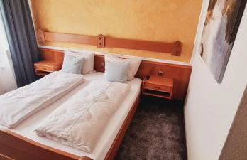 Doppelbett - Gästezimmer - 11min von Gießen 8,4km in Fernwald-Steinbach - Foto 18