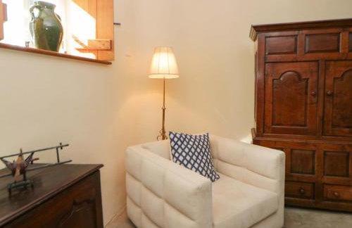 North Cottage - Photo 11