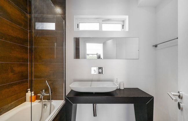 Poolside Paradise: Your Dream Retreat In Cascais W/ S-Pool, Gym And Parking - Foto 24