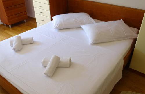 6 pax Apertment ON THE BEACH with Terrace, Sea view, Garden, Parking ensured, first floor - Photo 14