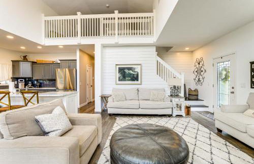 Sleek Getaway on Lake Wawasee with Private Dock! - Foto 7