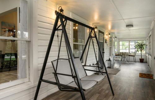 Promise Land Manor Historic home lake access, near parks and venues - Foto 59