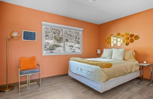 Neon Moon An Elevated Experience w Pool and Spa - Foto 45