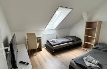 Oranienburg Unterkunft max 7P mit 4 Schlafzimmern - Foto 3