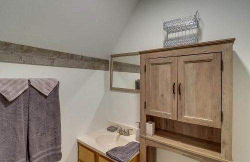 Higden Studio with Shared Patio, Yard Games, Grills! - Foto 15