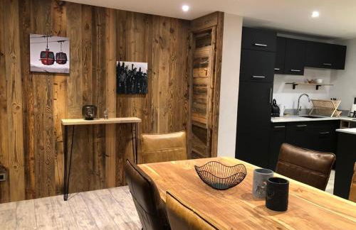 Résidence Julianna , trajets remontées mécaniques , livraison viennoiseries, piscine couverte - Foto 50