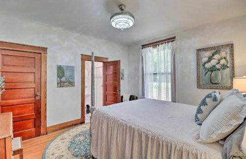 Historic Mountain Home Haven with Large Yard! - Foto 14