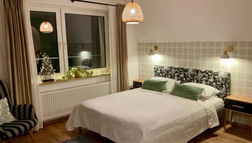 Domek Koziołek przy szlaku, Szyndzielnia, Klimczok, Szczyrk, Bania - Foto 3