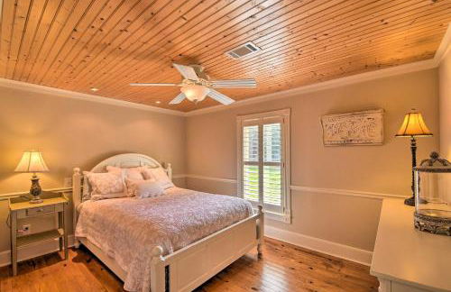 Serving Southern Charm at this Clarkesville House! - Foto 14