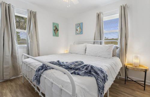 Coastal Retreat by the Beach - Foto 17