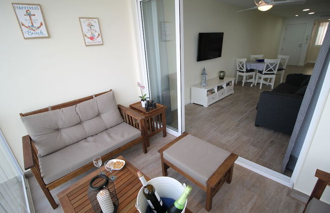 Sea front - Stunning views - Foto 17