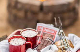 BunkHouse 1960's Camp Vibe with Timeless Wet Bar - Foto 60