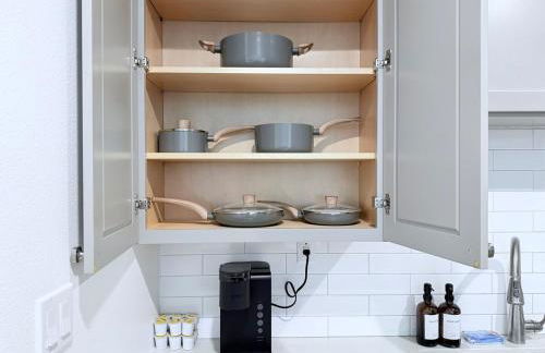 Modern Family Haven - Minutes from Disney Magic-OC - Foto 32