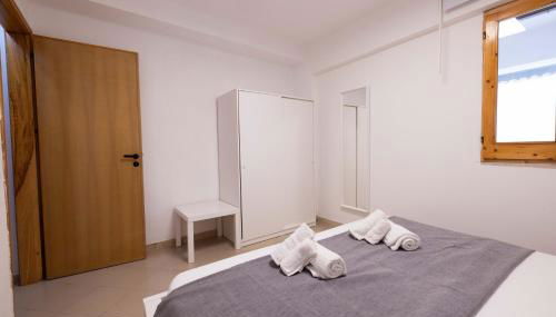 Apartment on the Beach - Large Terrace - Foto 4, wardrobe