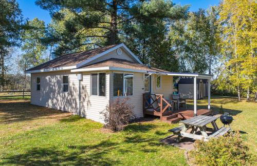 Waterfront Cabin On Full Rec Lake - Sleeps 6 - Foto 24