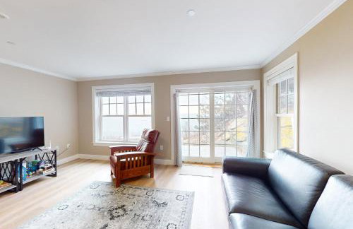 Summer Cape Escape - Photo 1