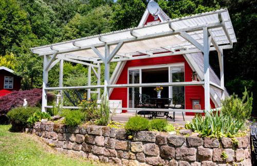 Roter Fuchsbau am Eichwald - Foto 1