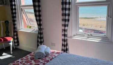 "The Parlour" Seafront Apartment - Foto 1