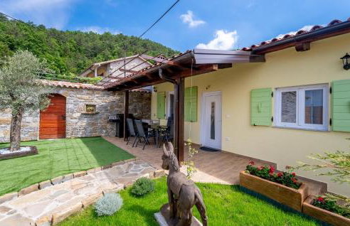 Beautiful Home In Lupoglav - Foto 11