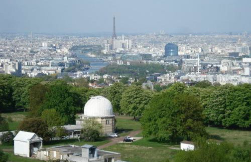 Paris & Versailles at your feet! Shared room in nice house - Foto 1