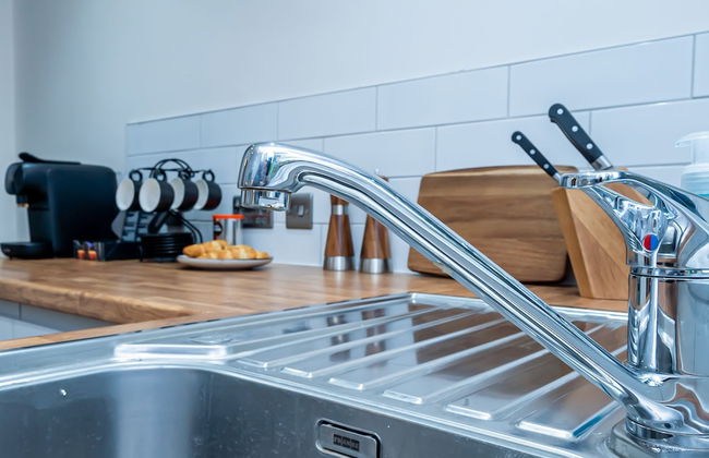 Stunning 2-bed Apartment in Purley - Croydon Gem - Foto 10