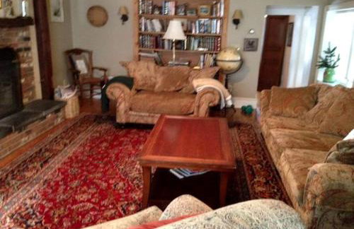 Enchanting Secluded Cabin Rental near Salem, New York - Foto 9