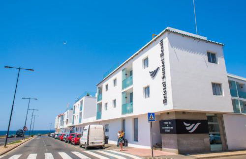 Bristol Sunset Beach - Holiday Apartments - Photo 26