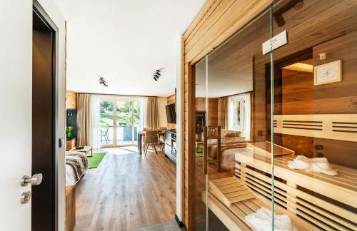 Black Forest Luxury Apartment Bärenhöhle mit Sauna - Foto 3