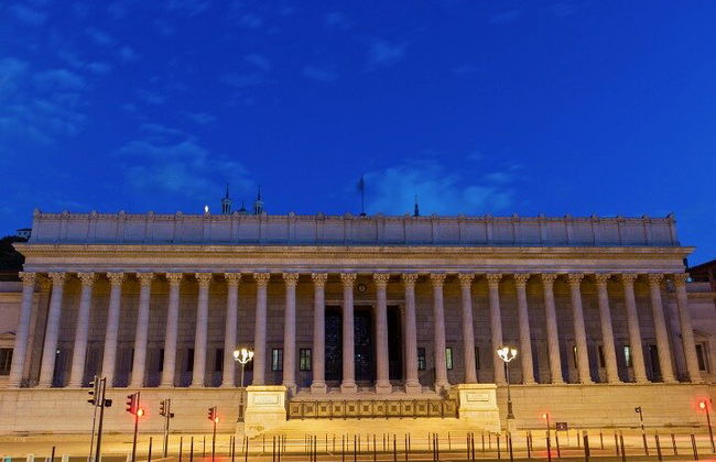 Tour a pie autoguiado de Lyon con una aplicación - Foto 7