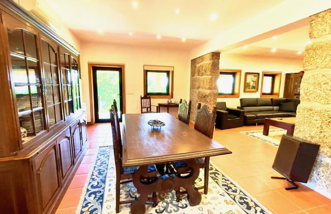 Stunning Villa Portugal Private Pool Diving Board - Photo 25