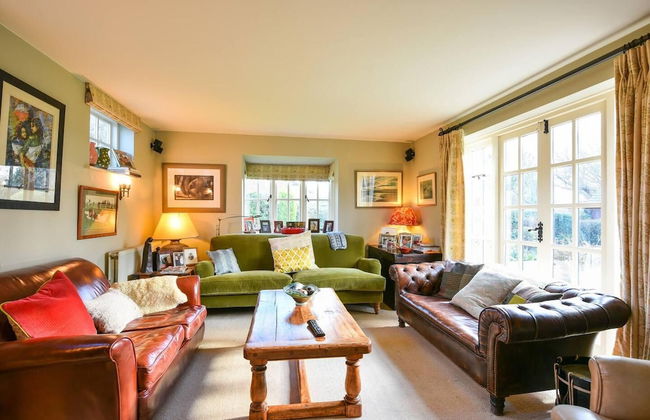 Lovely 4-bed House in Village of Sandhurst - Foto 22