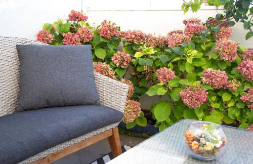 55 & 54 Stairs Apartments - Photo 40