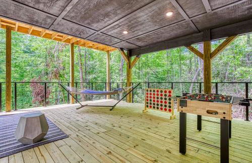 Peaceful Smoky Treehouse| Hot Tub • Hammock • Deck - Foto 31