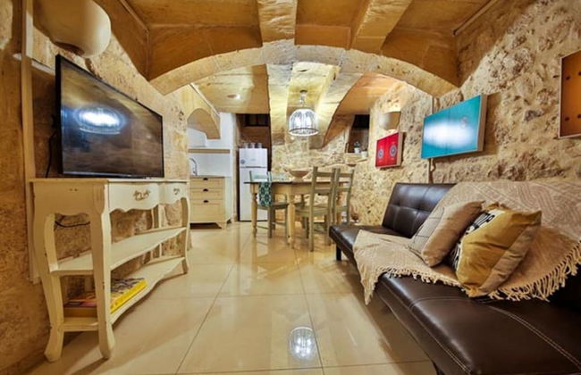 Myn Zondadari - Foto 11