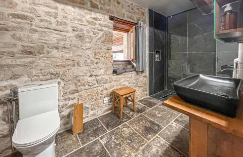 Nice Home In Barjac With Wifi - Foto 21