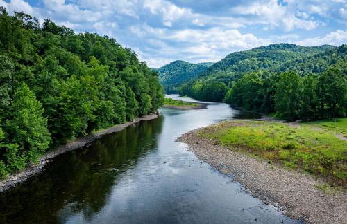 Charming Parsons Cabin with Grill on the Cheat River - Foto 32