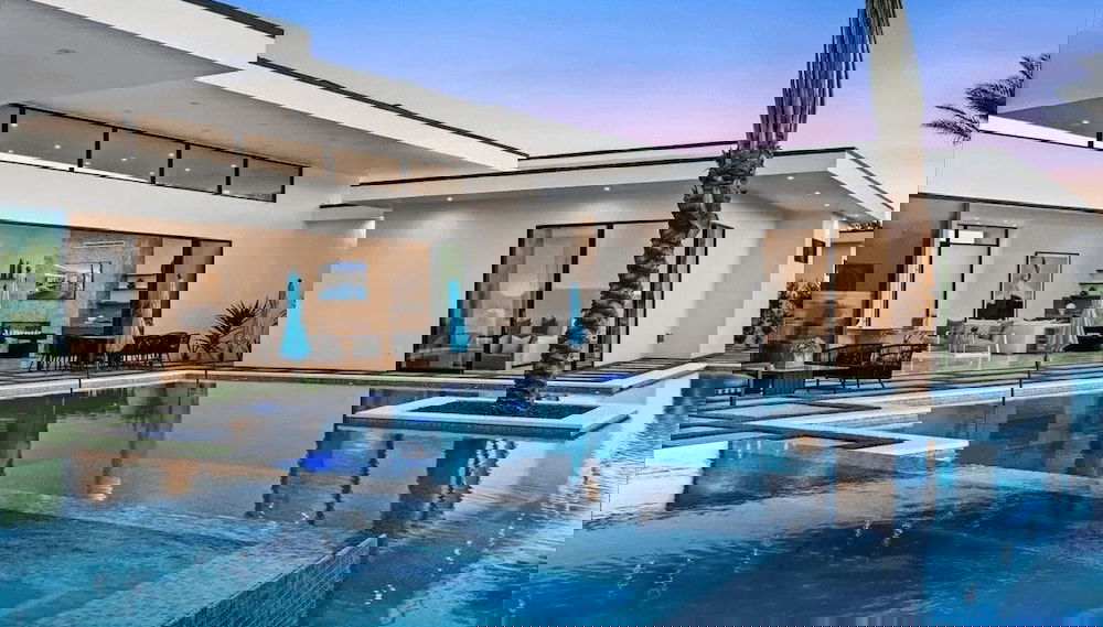 Exclusive Stay w/ Pool & Hot Tub Bravo Villa #14 by Avantstay - Foto 1, Interior