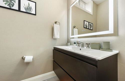 Pet Friendly 6 Bedroom Free Parking plus 5 Min From Bakery Sq - Foto 51