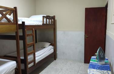 Casa para Famílias e Grupos com Ar-condicionado, Churrasqueira e estacionamento próximo em Praia Grande - Foto 61