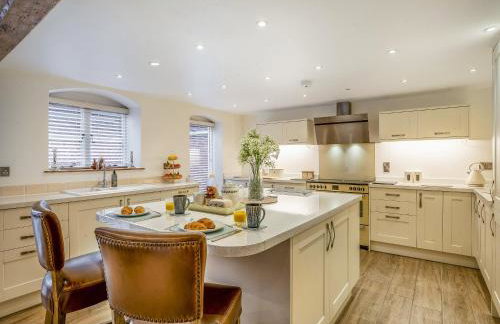 Stable End - Photo 13