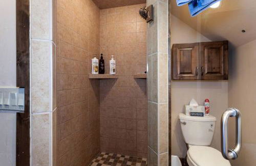 Deluxe Getaway Rental in a Mountain Cabin near Lake McDonald, Montana - Foto 29