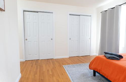 New 4 Apts-198-3 Bed Apt 1st Floor & 3 Bed Apt 2nd Floor - 1 Bed Studio Apt Ground Floor & 1 Bed Studio Apt Ground Floor near Penn Station EWR Newark NJ Airport Hospital Manhattan NYC - Foto 56