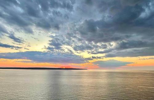 Munising Getaway - Photo 31